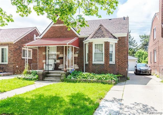 Property Photo:  6115 Yinger Avenue  MI 48126 