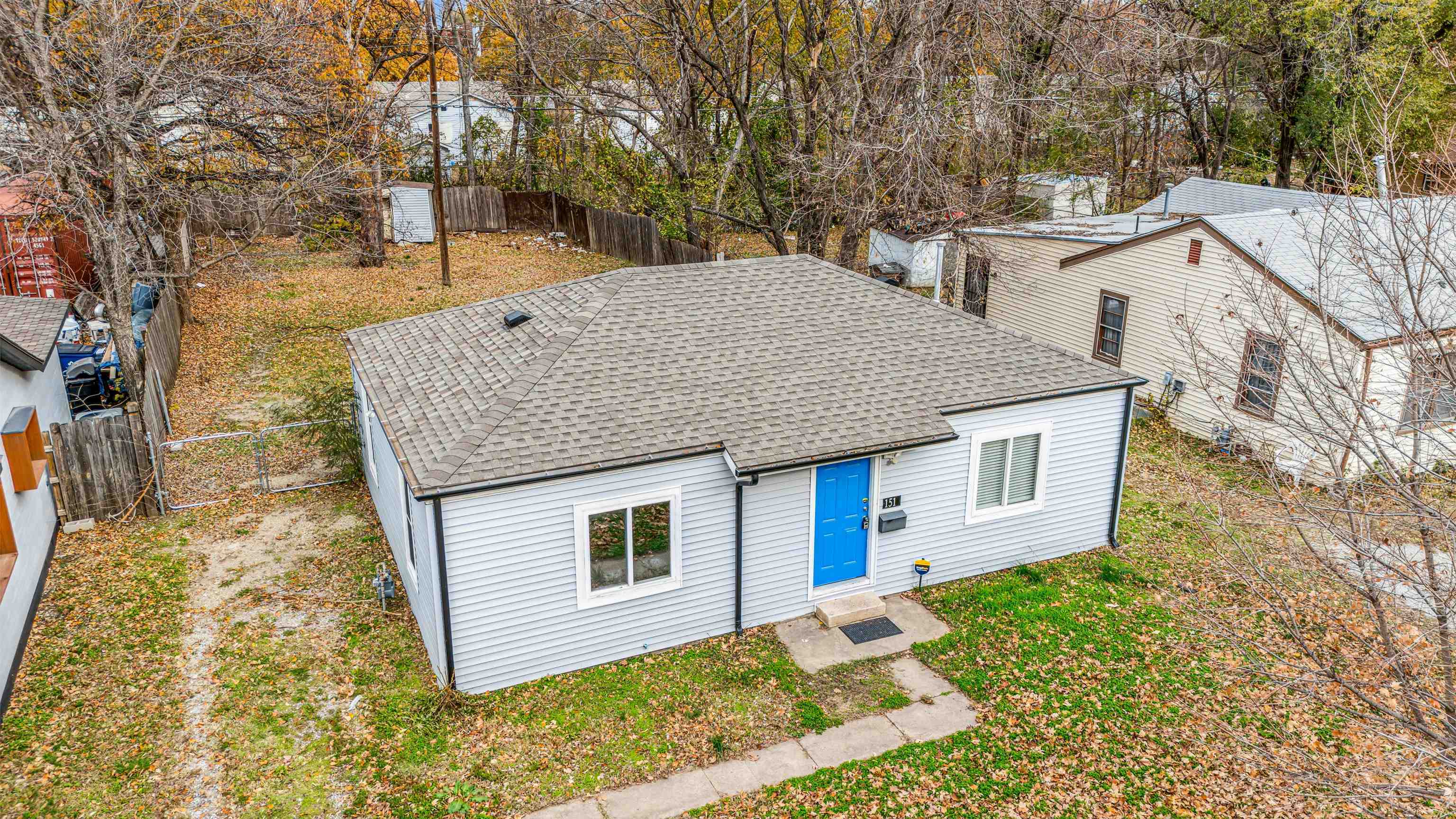 Property Photo:  1512 E 16th St N  KS 67214 