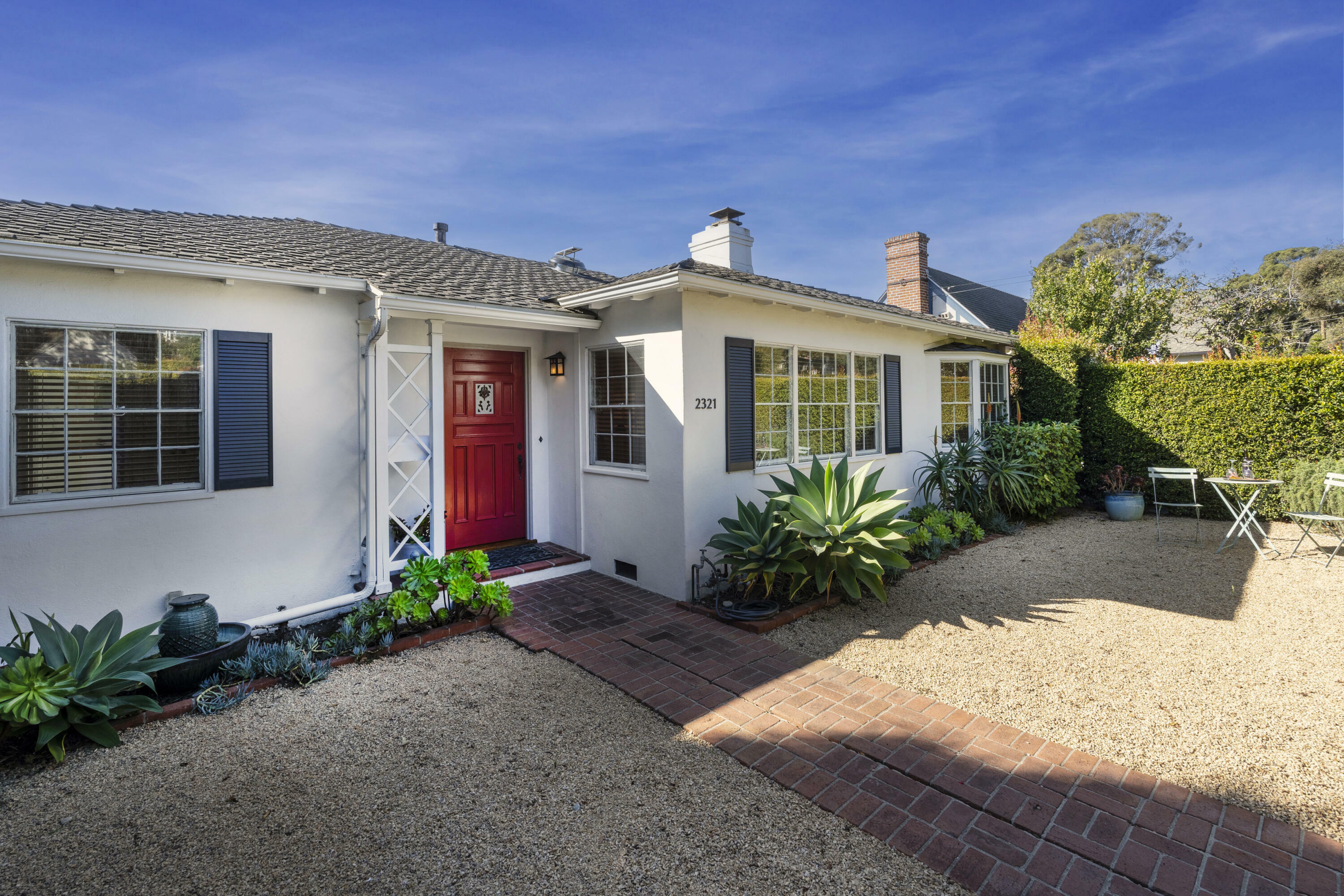 Property Photo:  2321 State Street  CA 93105 