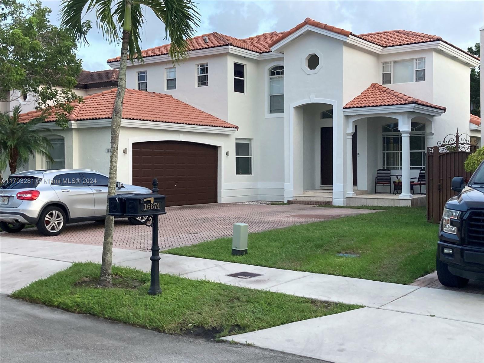 Property Photo:  16650 SW 61st Ln  FL 33193 