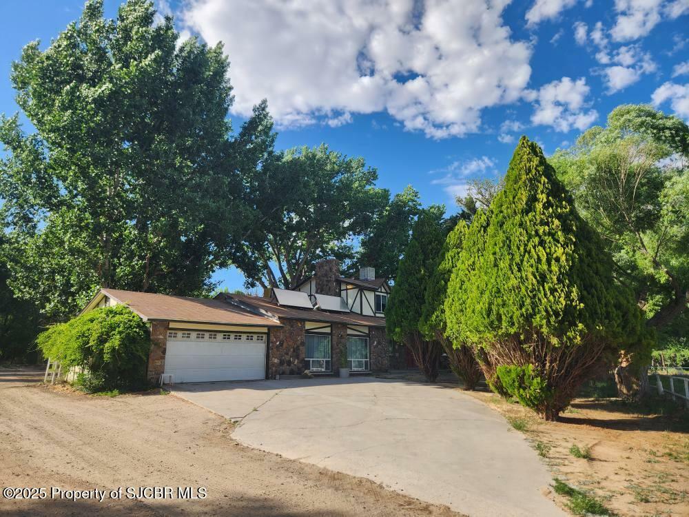 Property Photo:  20 Road 3490  NM 87415 