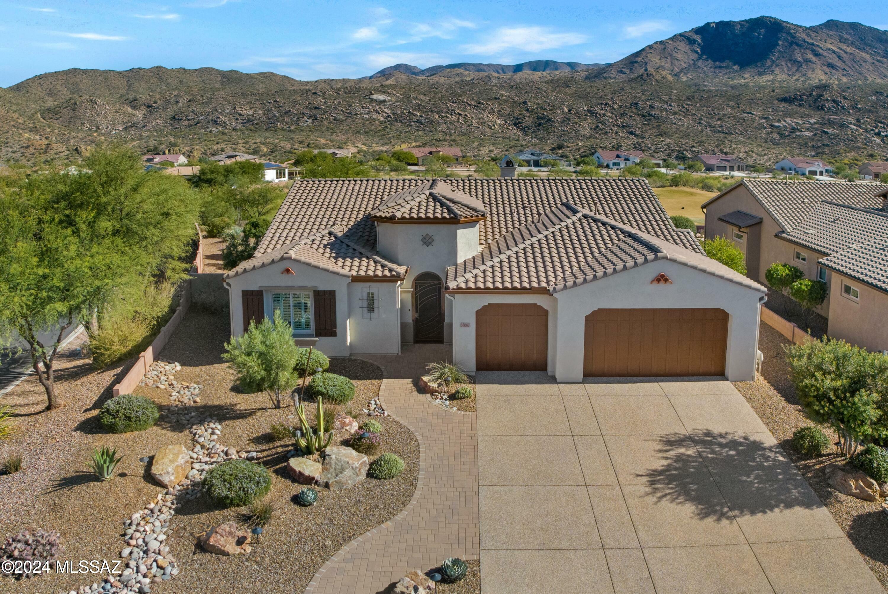 Property Photo:  35667 S Lemon Rock Court  AZ 85739 