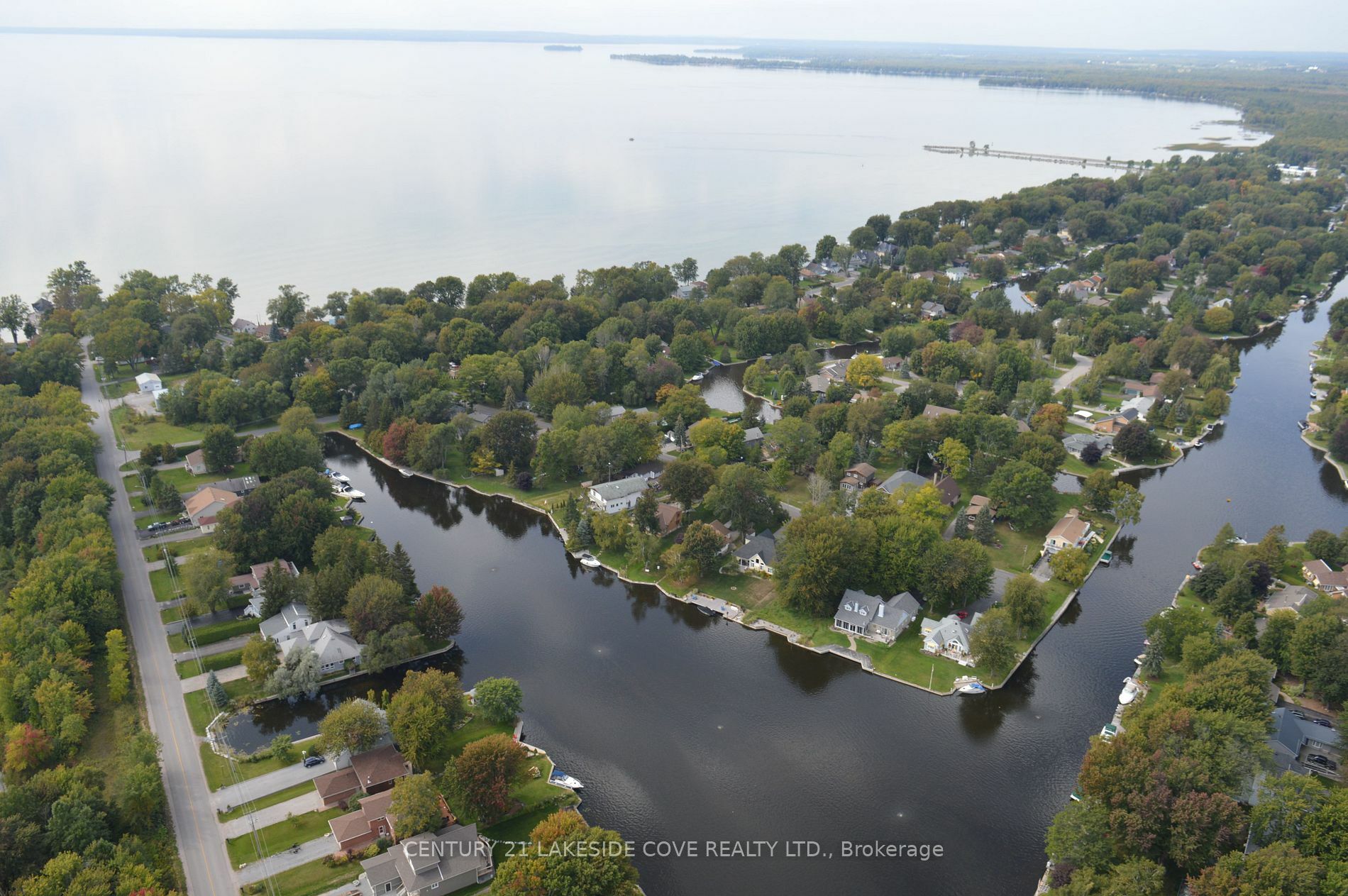 Photo de la propriété:  51 Ridge Ave  ON L0K 1B0 