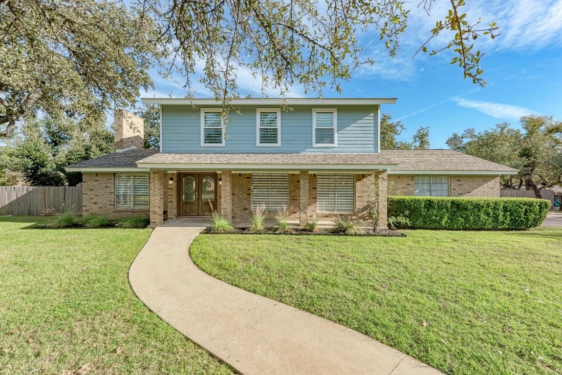 Property Photo:  9801 Fox Chase Circle  TX 78750 