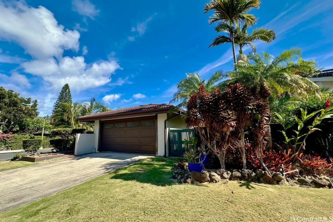 Property Photo:  7853 Makaaoa Place  HI 96825 