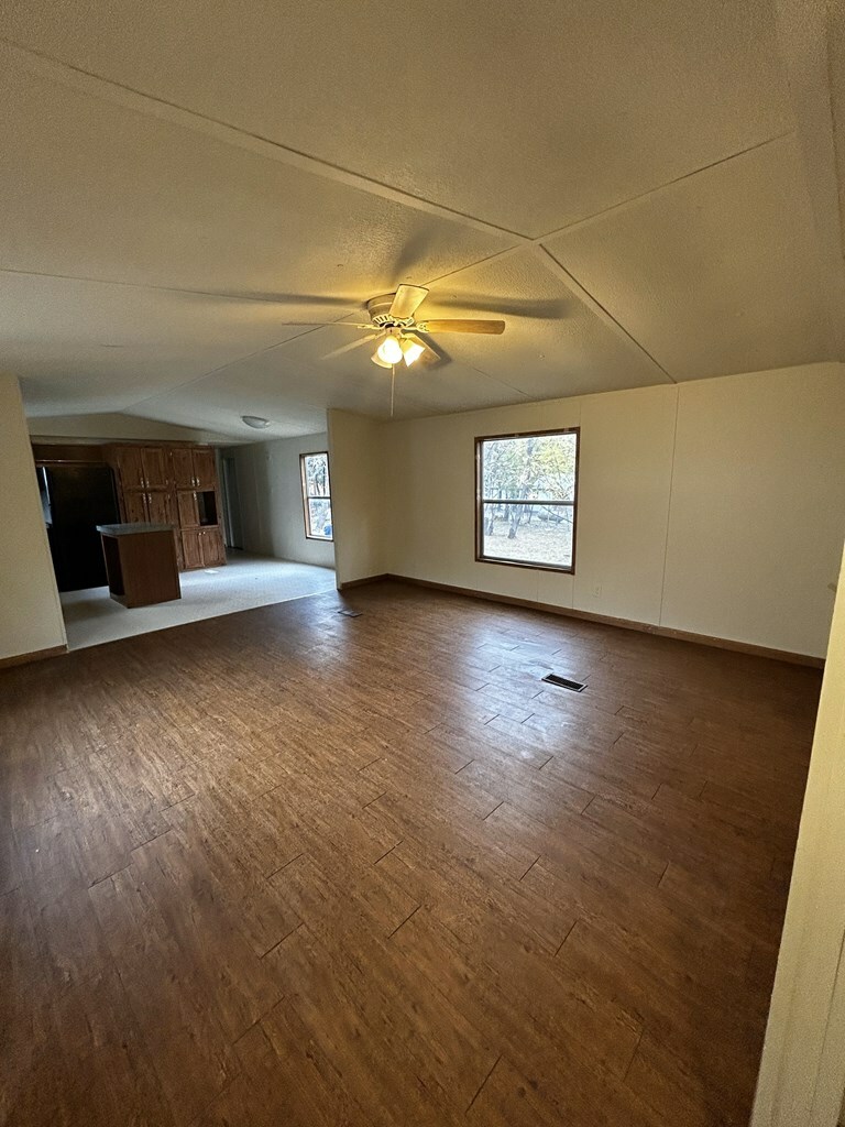 Property Photo:  404 Main  TX 78025 