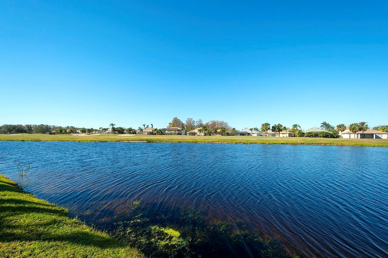 Property Photo:  294 Fairway Isles Lane  FL 34212 