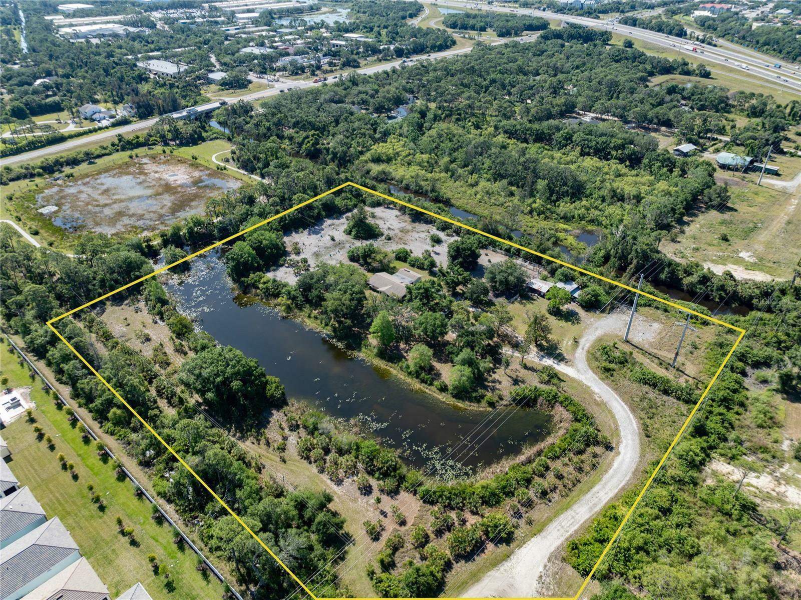 Property Photo:  2327 Ewing Drive  FL 34292 