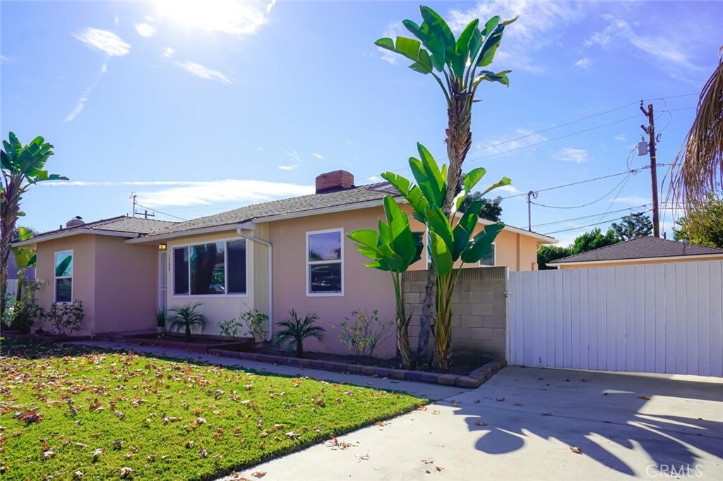 Property Photo:  13228 Foxley Drive  CA 90602 