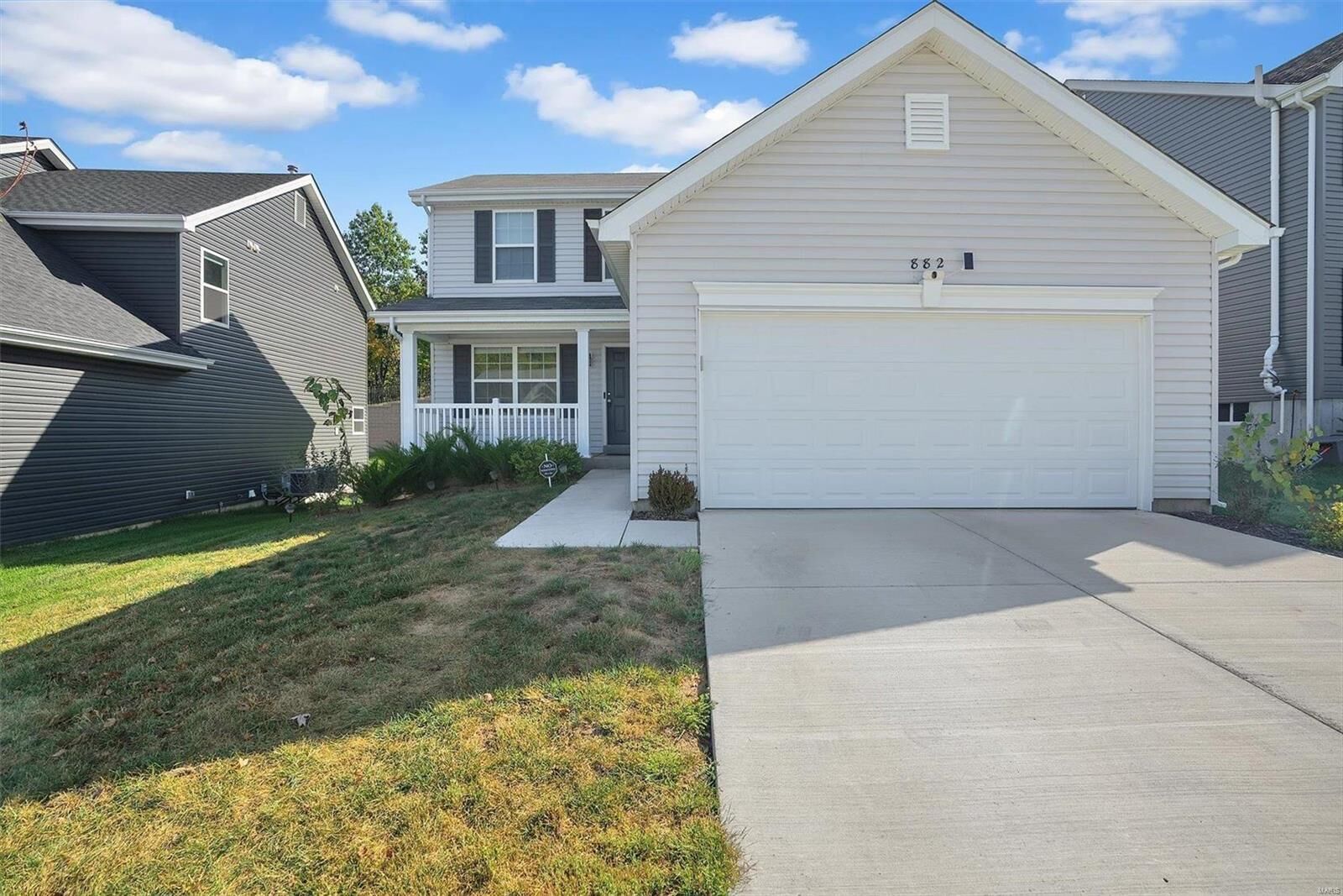 Property Photo: 882 Boulder Crest Court MO 63025