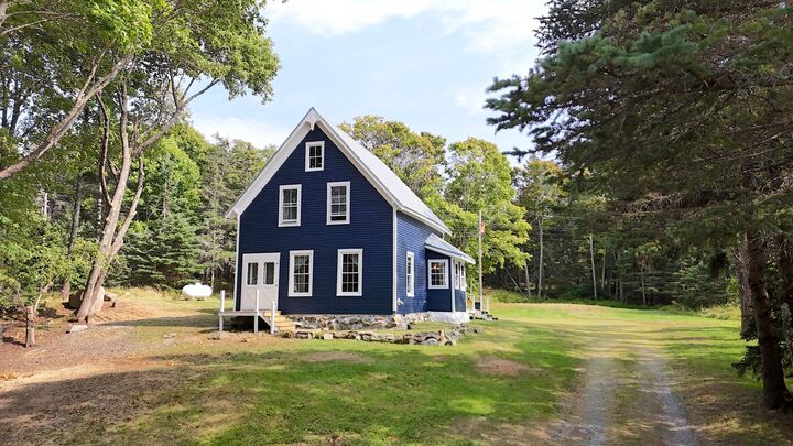 Property Photo: 313 Atlantic Road ME 04685