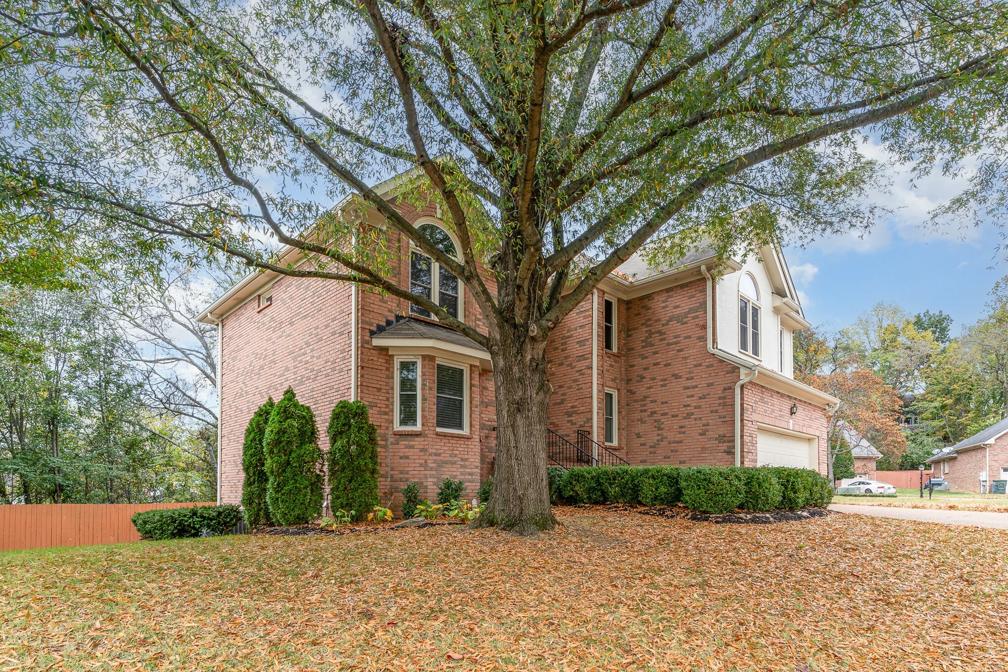 Property Photo:  401 Harbor Way  TN 37214 