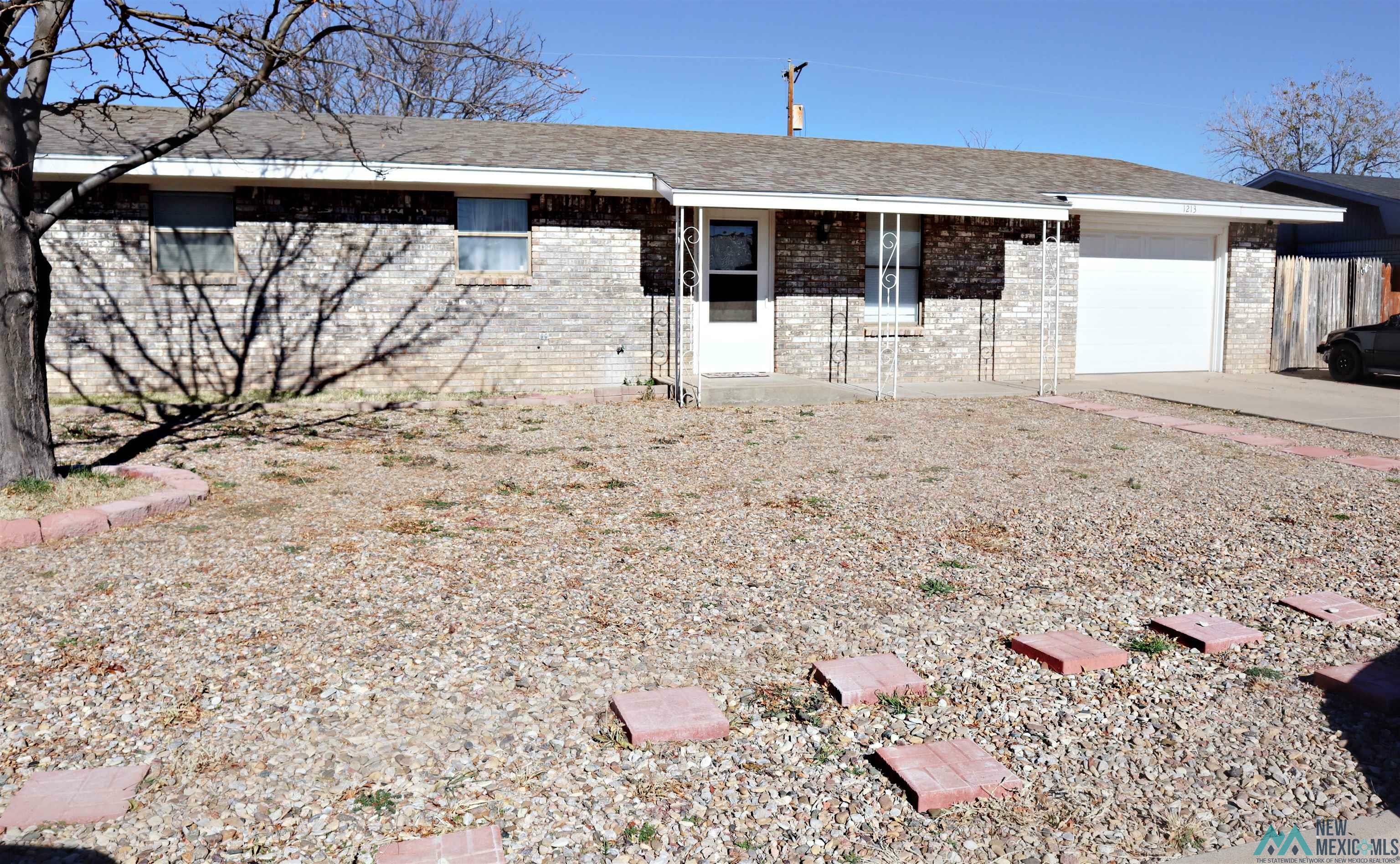 Property Photo: 1213 Libra Drive NM 88130