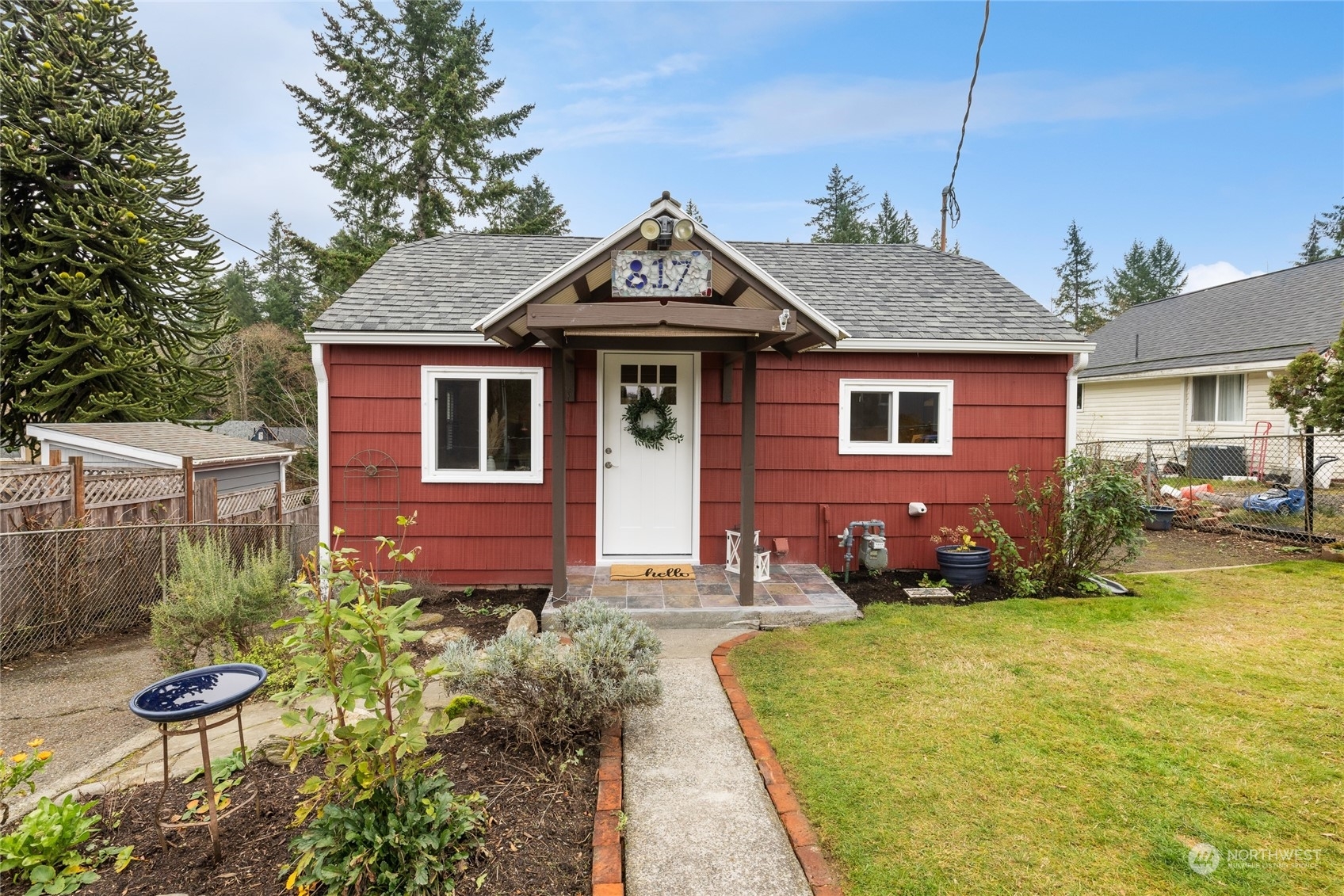 817  Harrison Avenue  Port Orchard WA 98366 photo