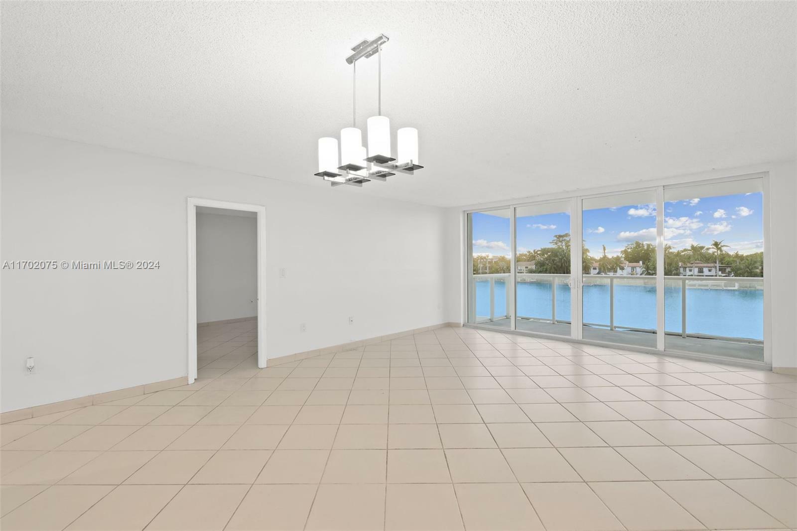 Property Photo:  5750 Collins Ave 3C  FL 33140 