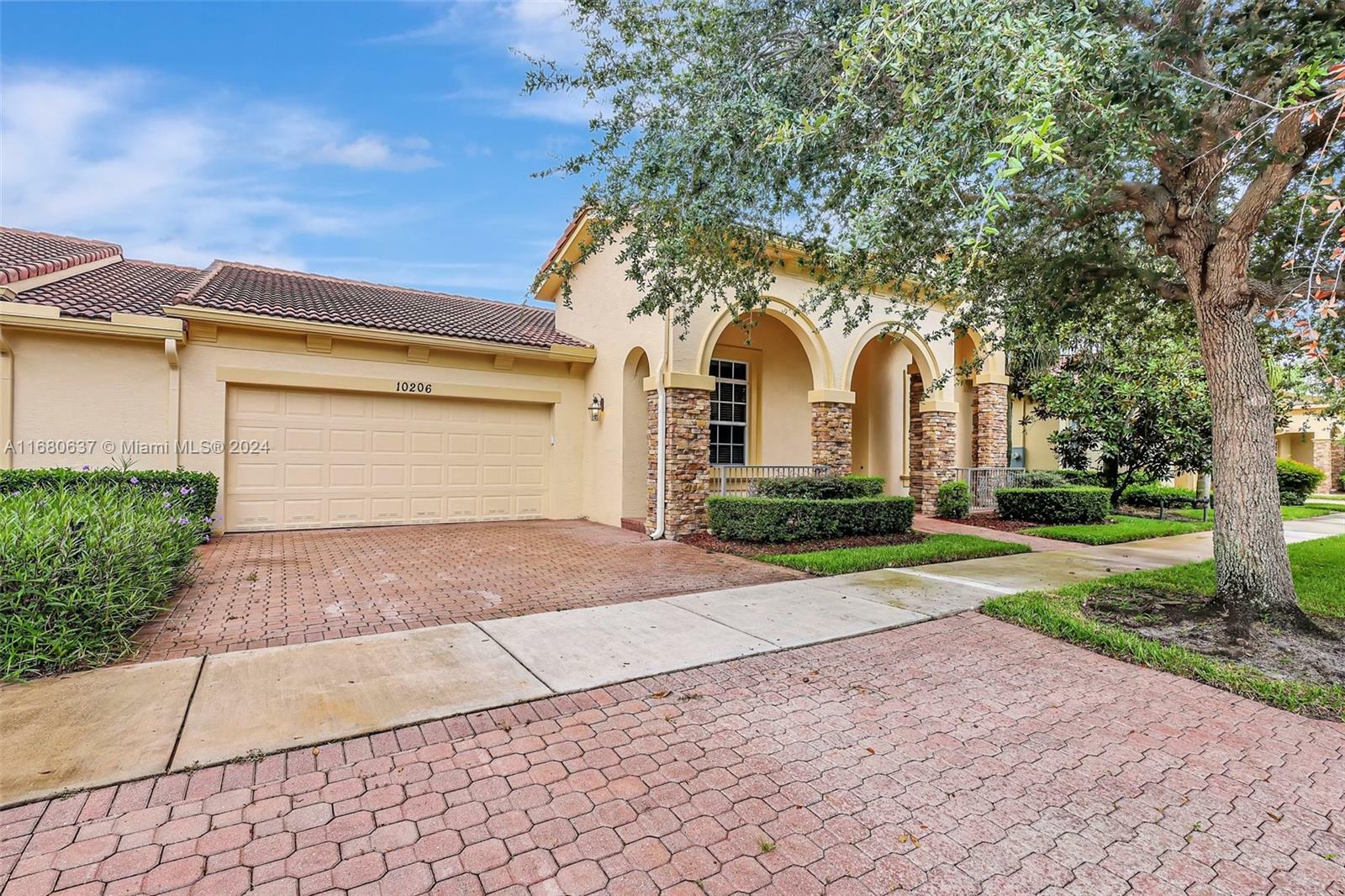 Property Photo:  10206 SW Ambrose Way  FL 34986 