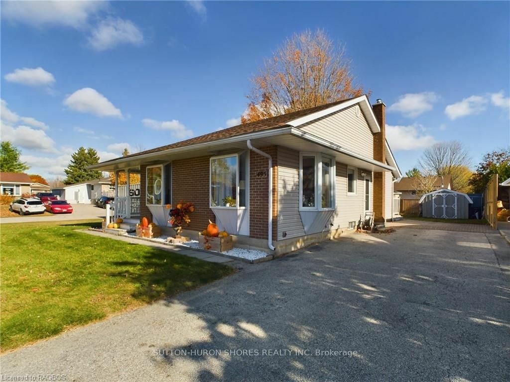 Property Photo:  495 Ridge St  ON N0H 2C1 