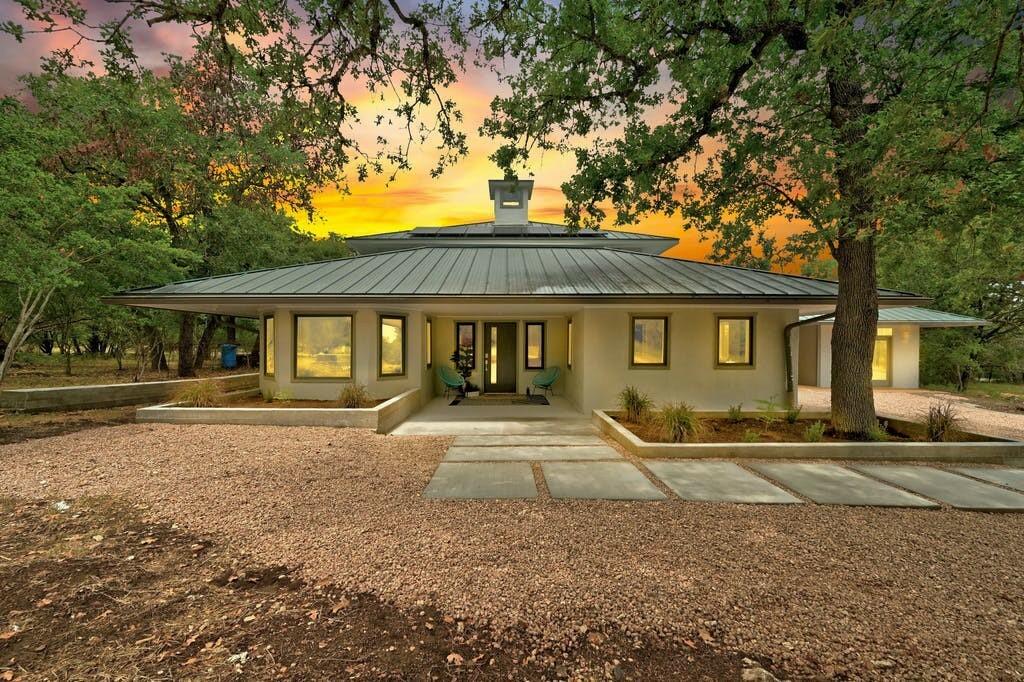 Property Photo:  107 W Concord Circle  TX 78737 