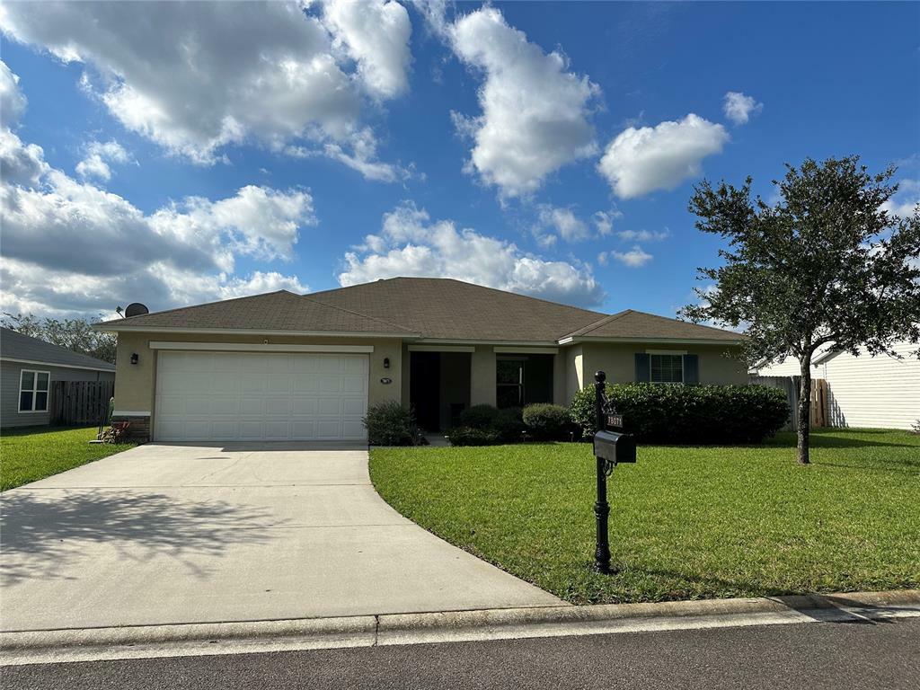 Property Photo:  78071 Duckwood Trail  FL 32097 