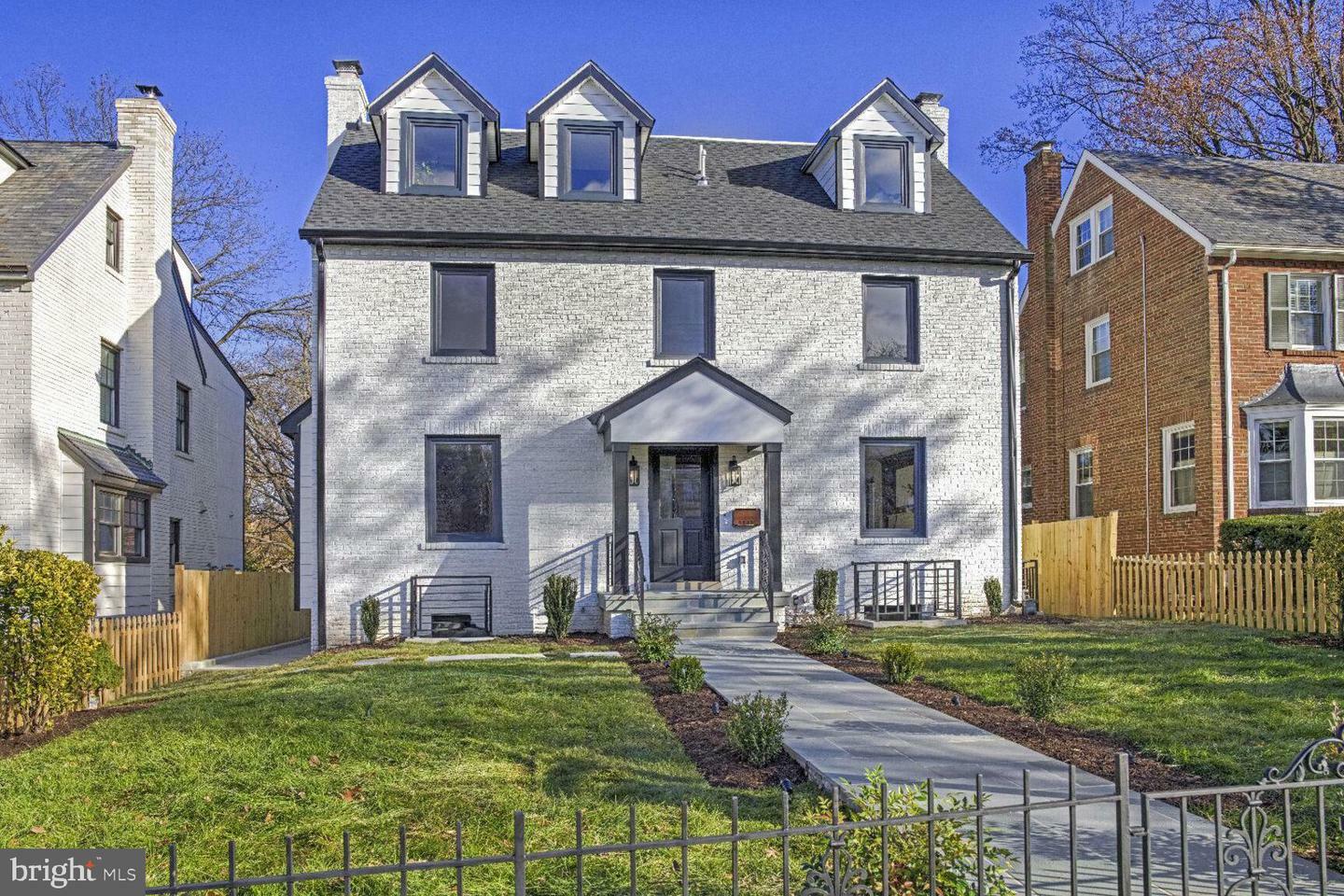Property Photo: 5933 16th Street NW DC 20011