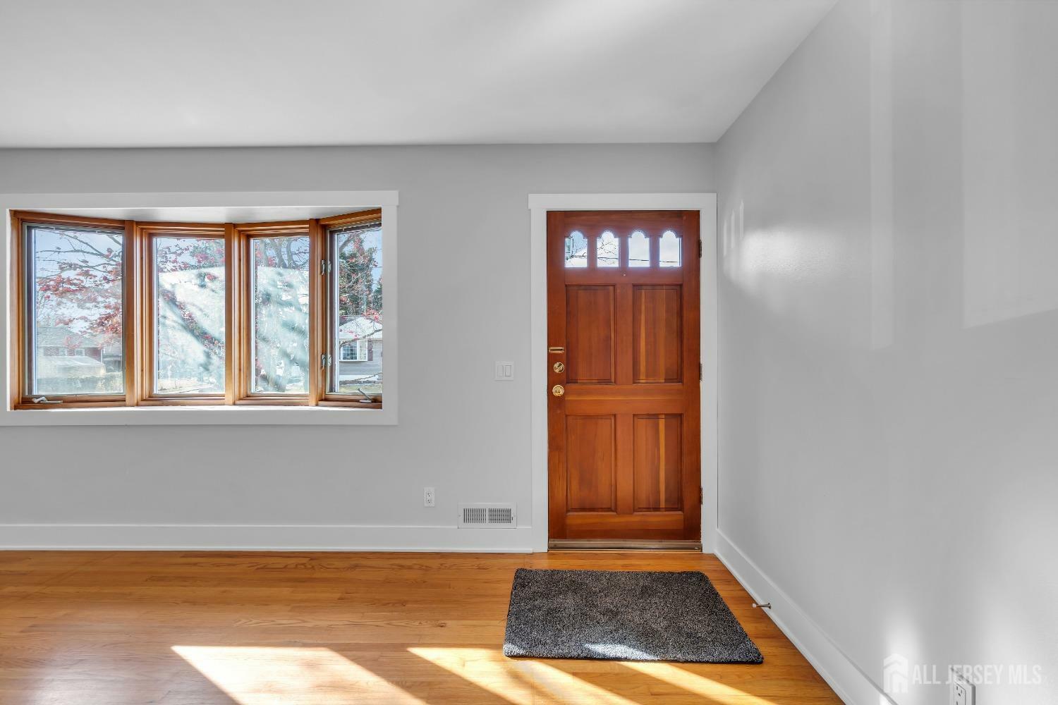 Property Photo:  1125 Hanover Street  NJ 08854 