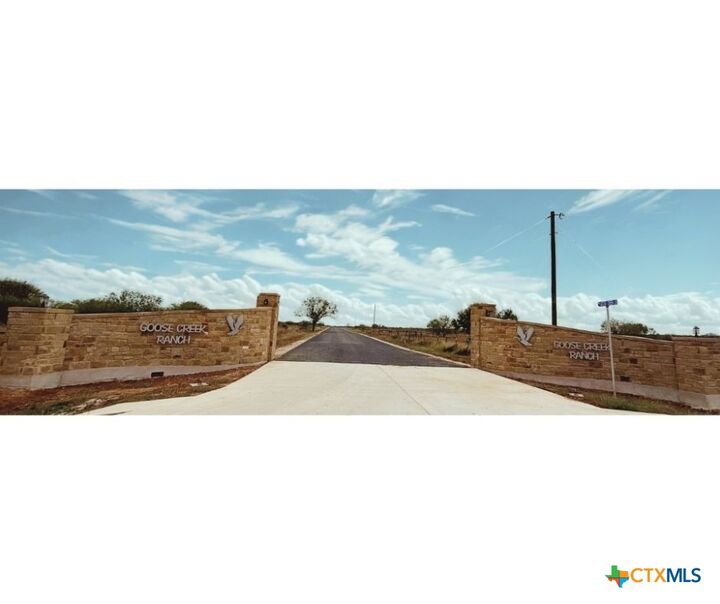 Property Photo: 560 Pr Goose Creek Lane TX 78026