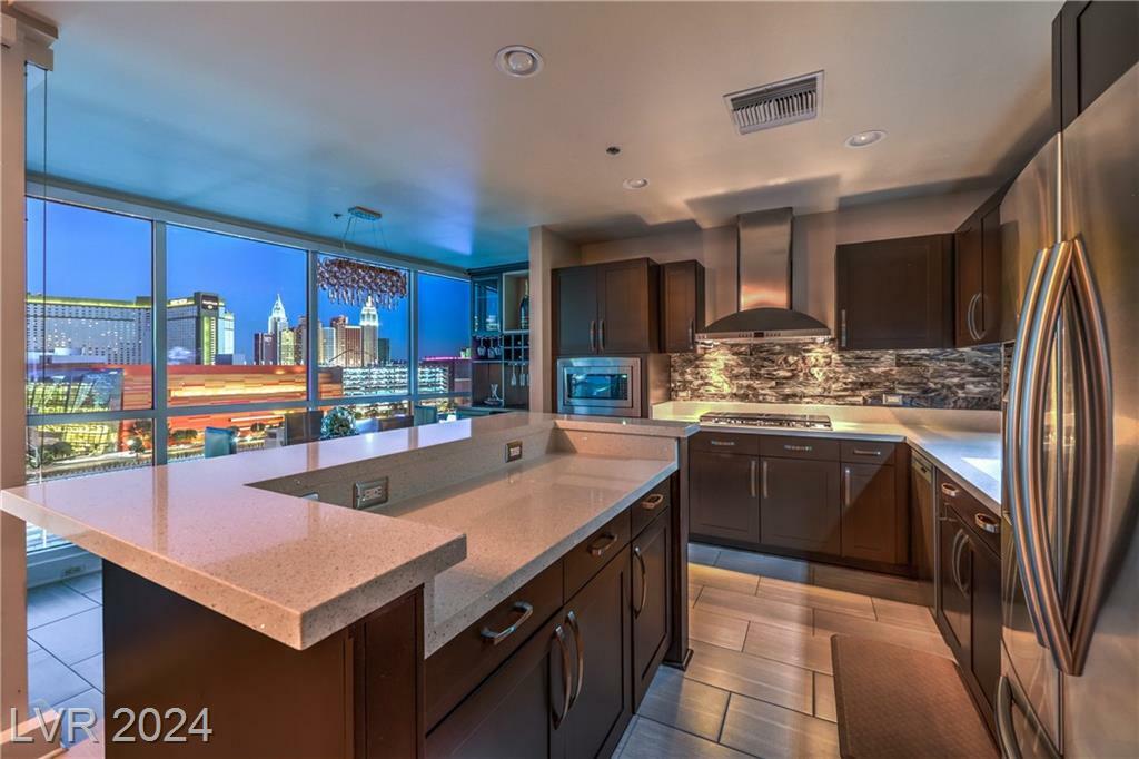 Property Photo:  4575 Dean Martin Drive 907  NV 89103 