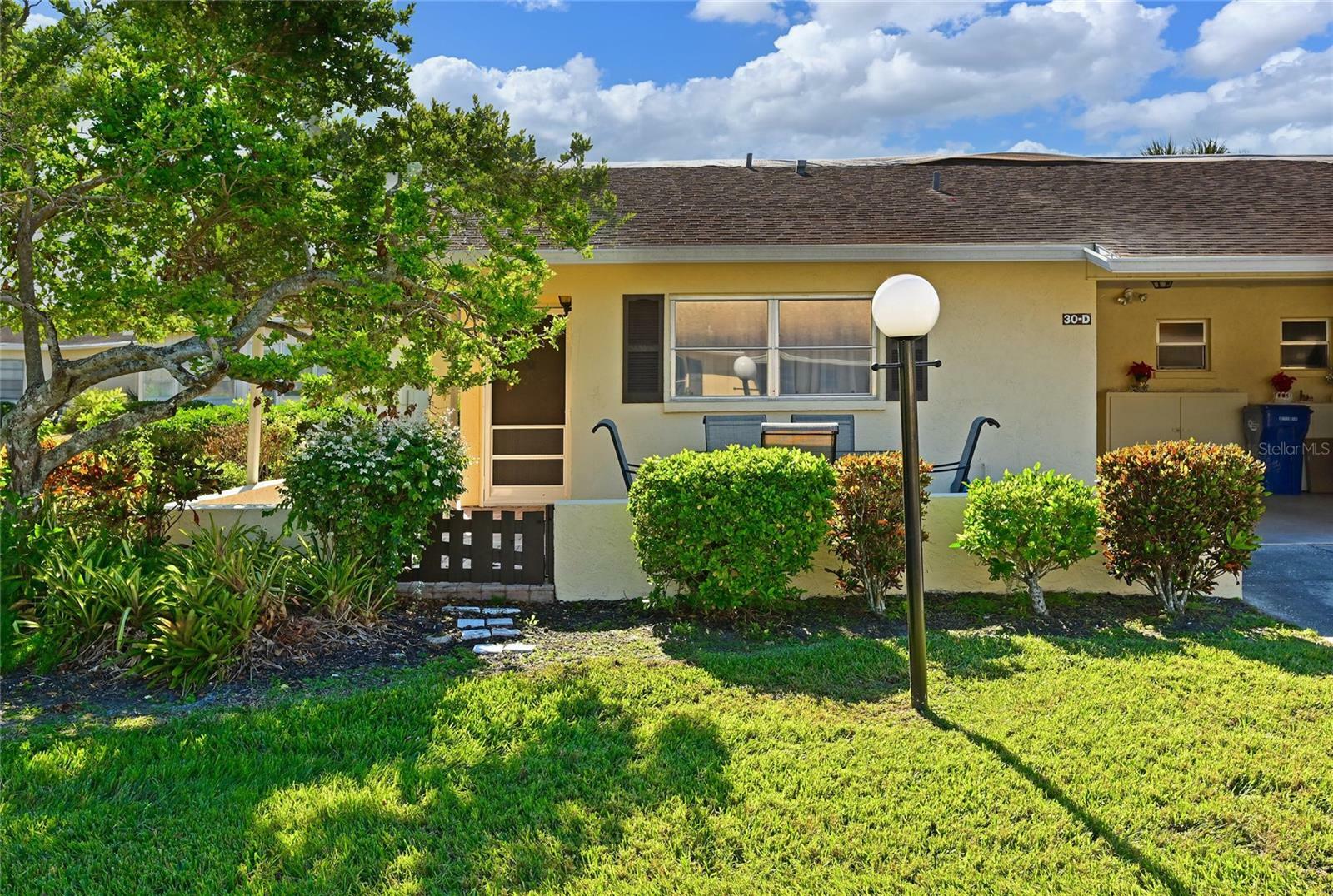 Property Photo:  390 301 Boulevard W 30D  FL 34205 