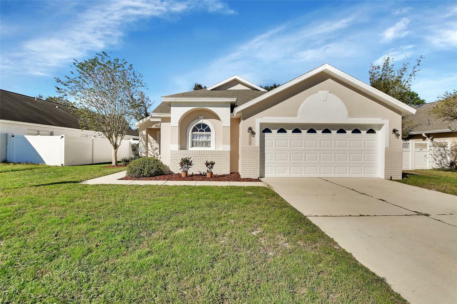 Property Photo:  3164 Wood Rose Way  FL 32725 