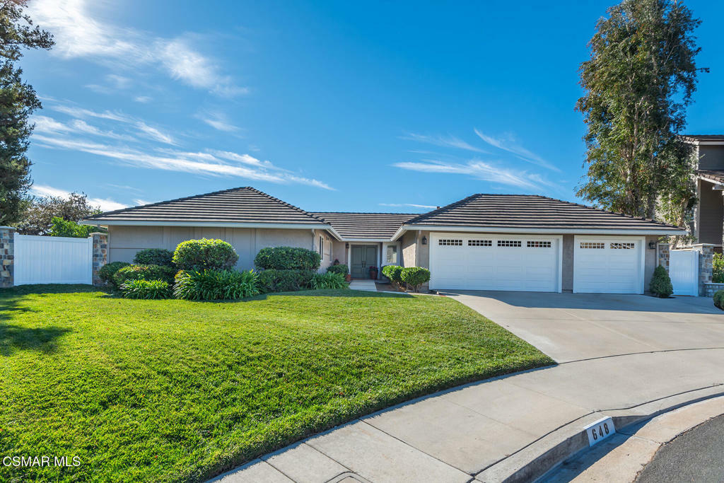 Property Photo:  648 Glencliff Circle  CA 91360 