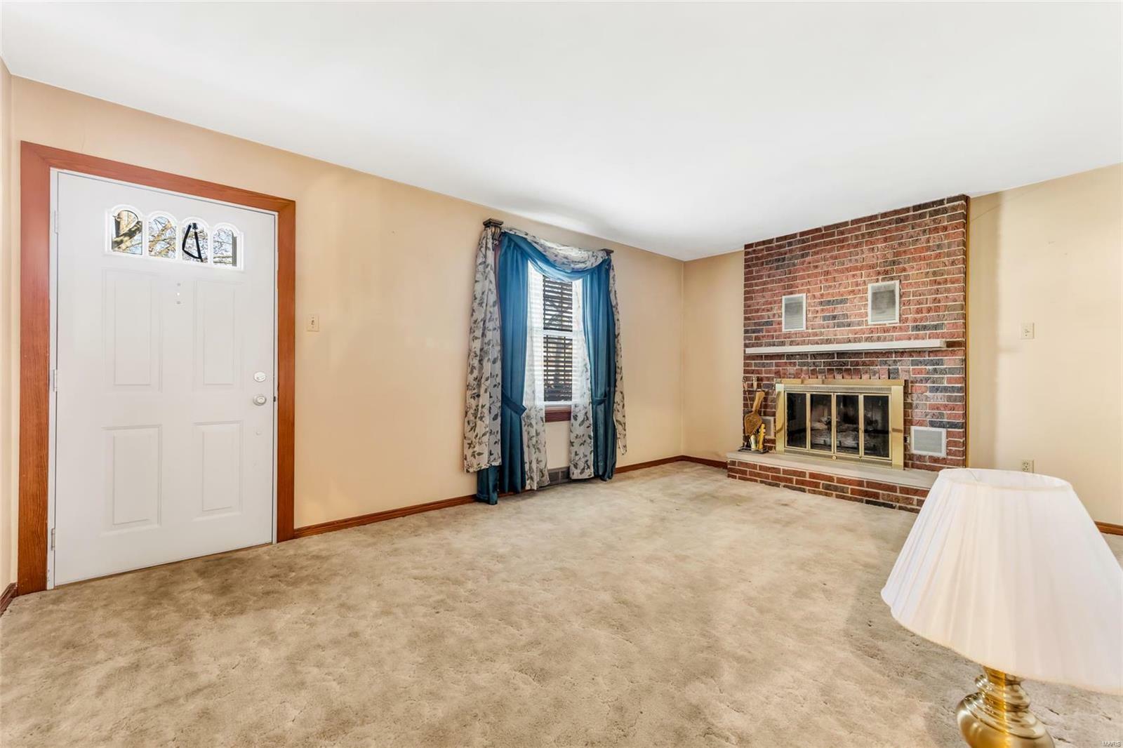 Property Photo:  310 W Adams Street  IL 62260 