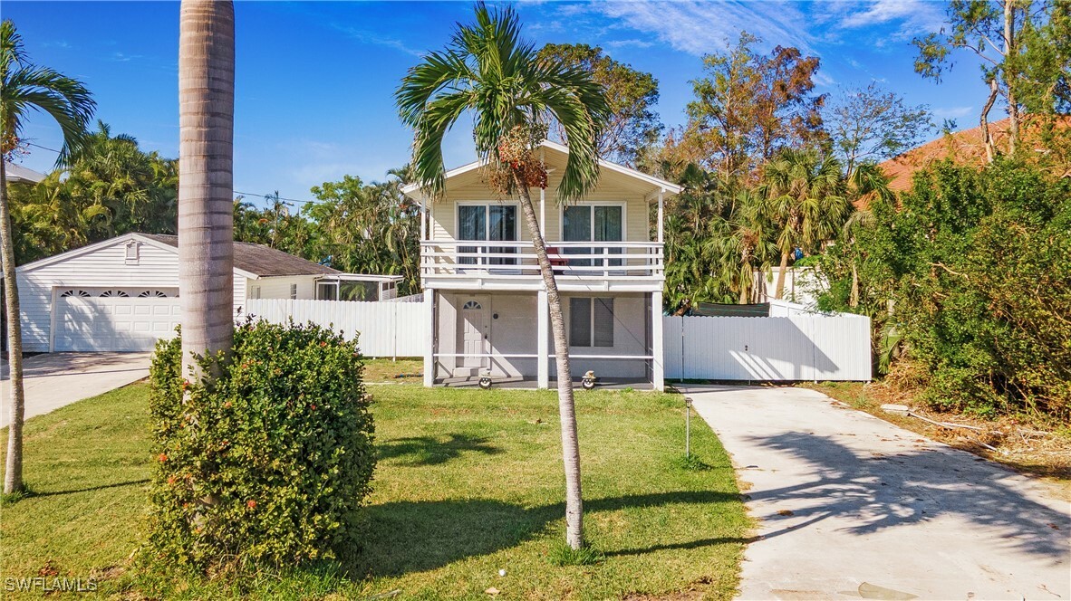 Property Photo:  7123 Shannon Boulevard  FL 33908 