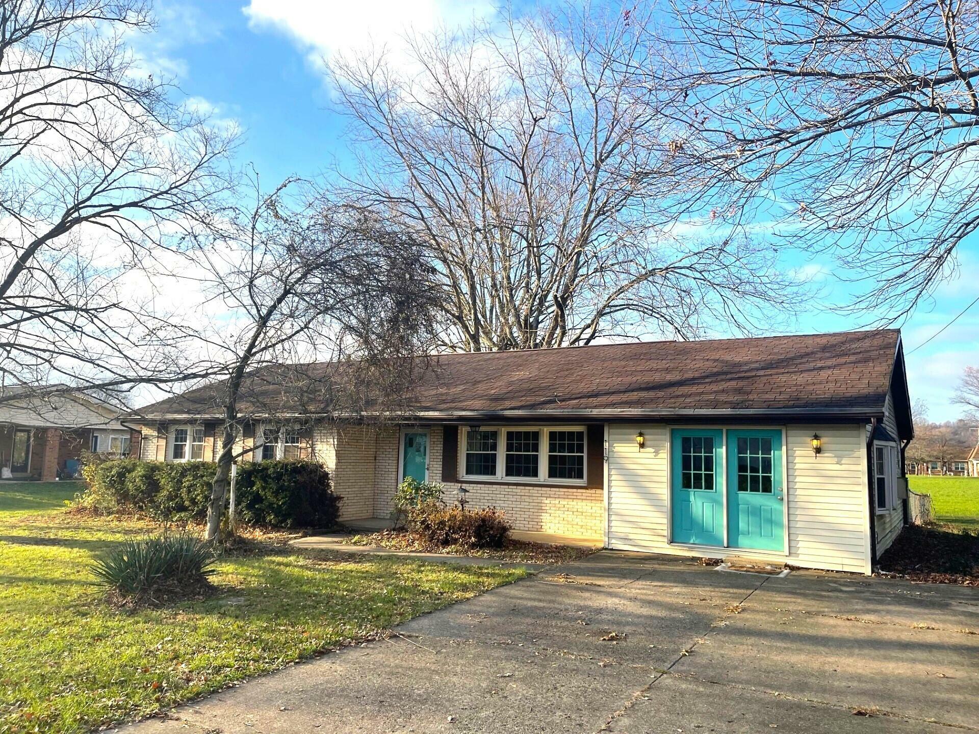 Property Photo:  119 Smith Avenue  KY 41095 