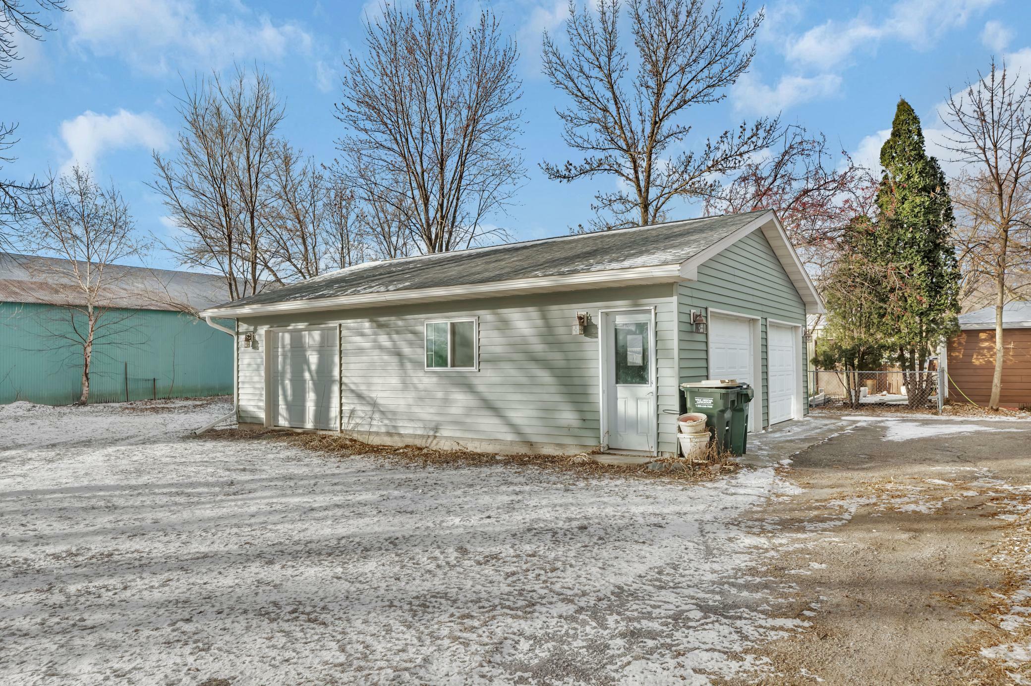 Property Photo:  760 Hazel Avenue E  MN 55353 