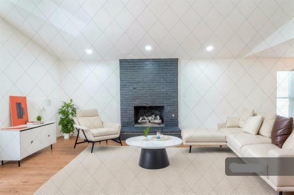 Property Photo: 316 Gwendola Drive TX 75071