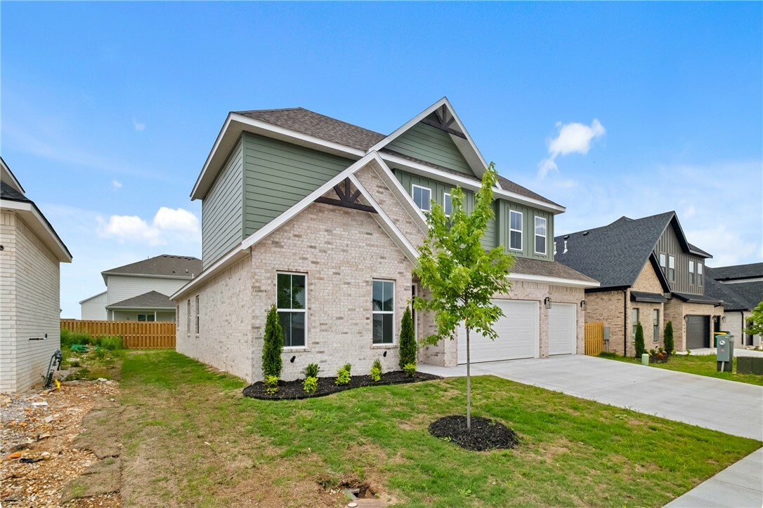 Property Photo: 490 Apollo Drive AR 72719