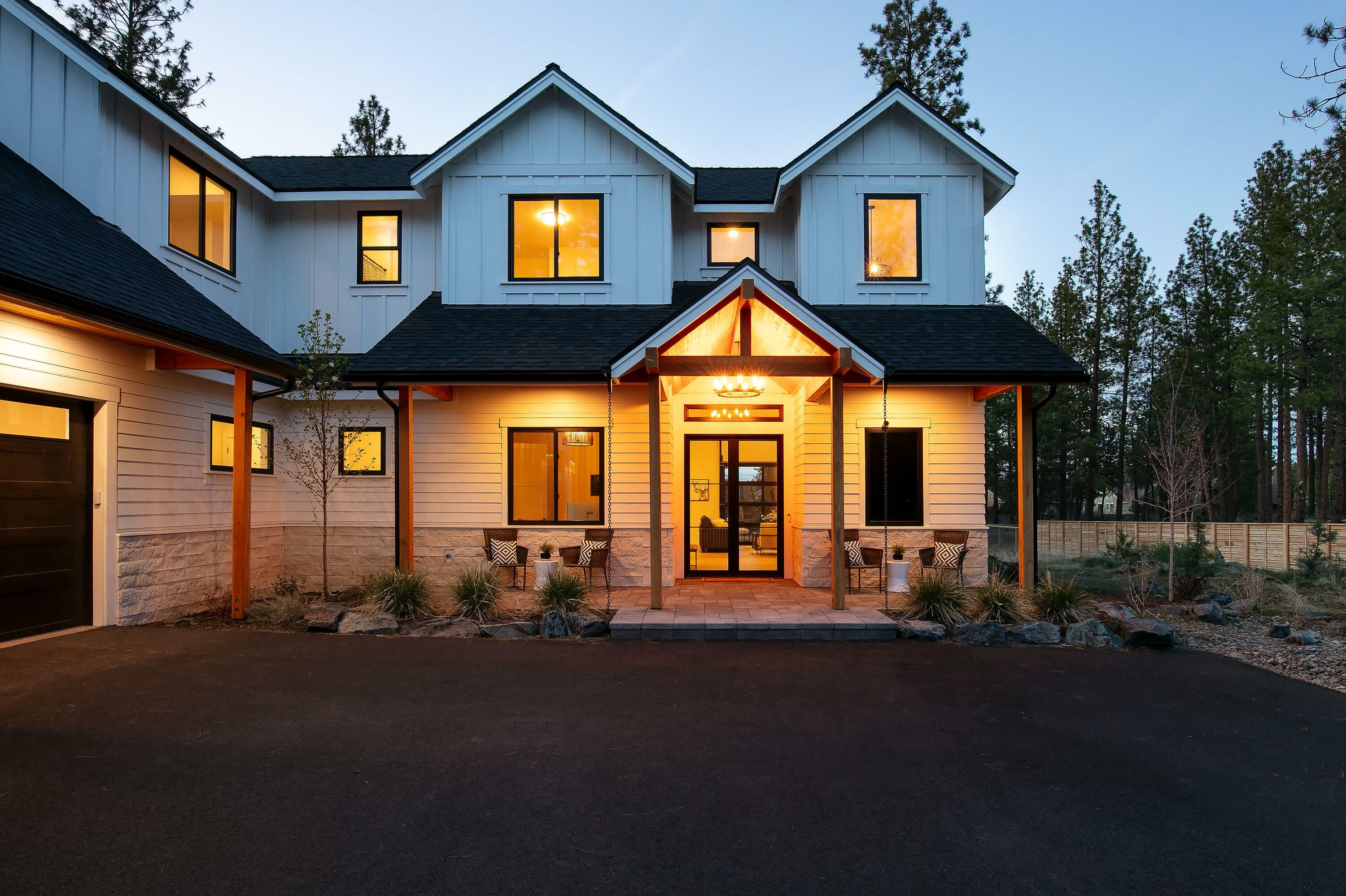 Property Photo: 19550 Buck Canyon Road OR 97702