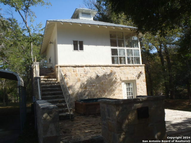 1262 Sleepy Hollow Ln  New Braunfels TX 78130 photo