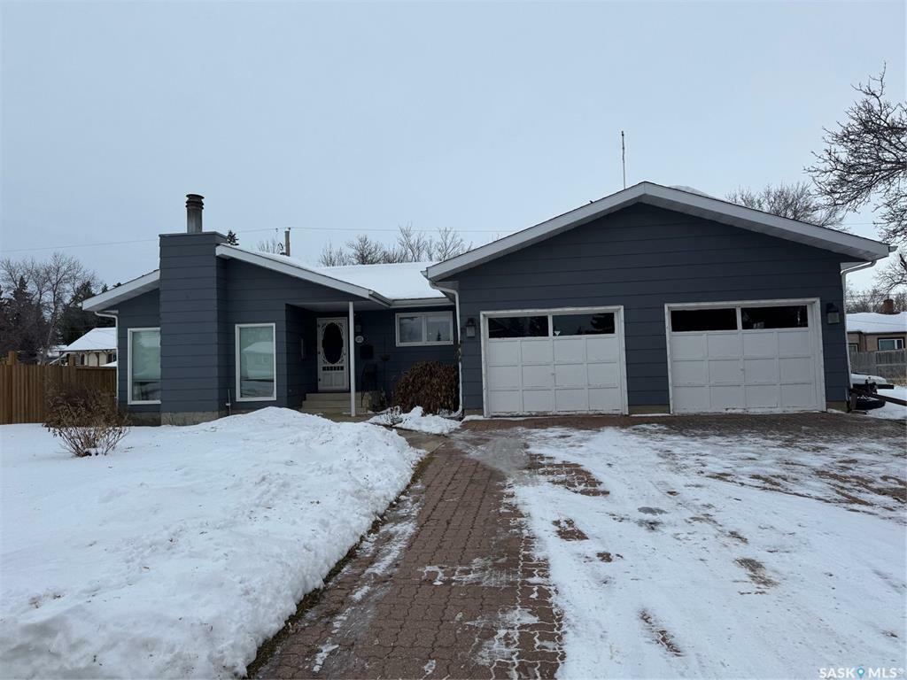 Property Photo:  1072 111th Street  SK S9A 3S9 