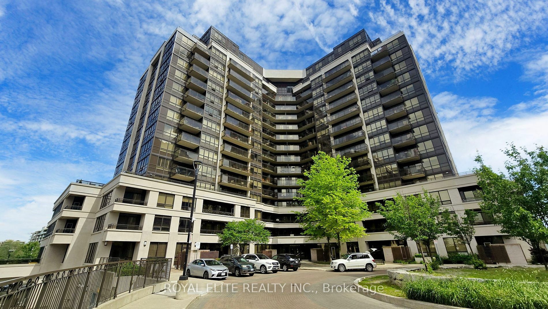 Property Photo:  1060 Sheppard Ave W 103  ON M3J 0G7 