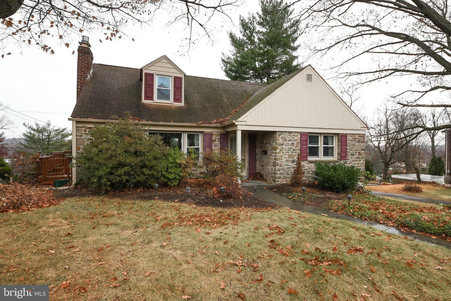 Property Photo:  545 Highland Avenue  PA 19046 