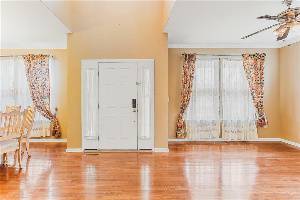 Property Photo:  986 Jervin Drive  PA 18104 