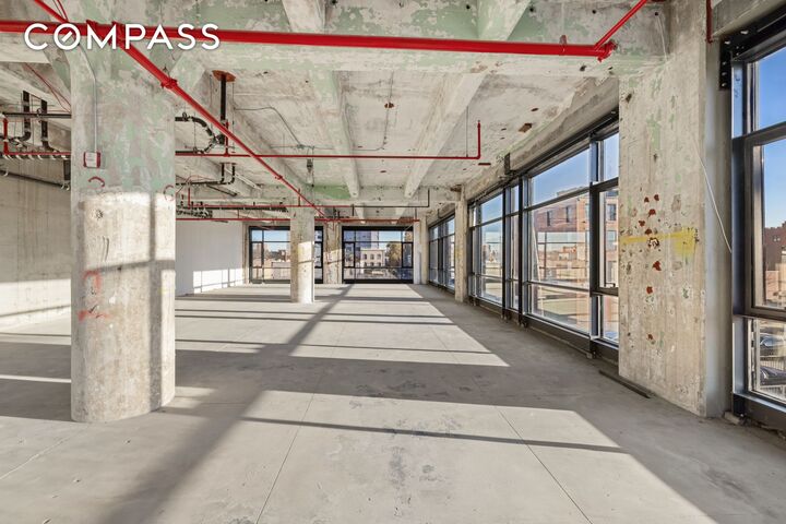 Property Photo: 160 Imlay Street Retl 1 NY 11231