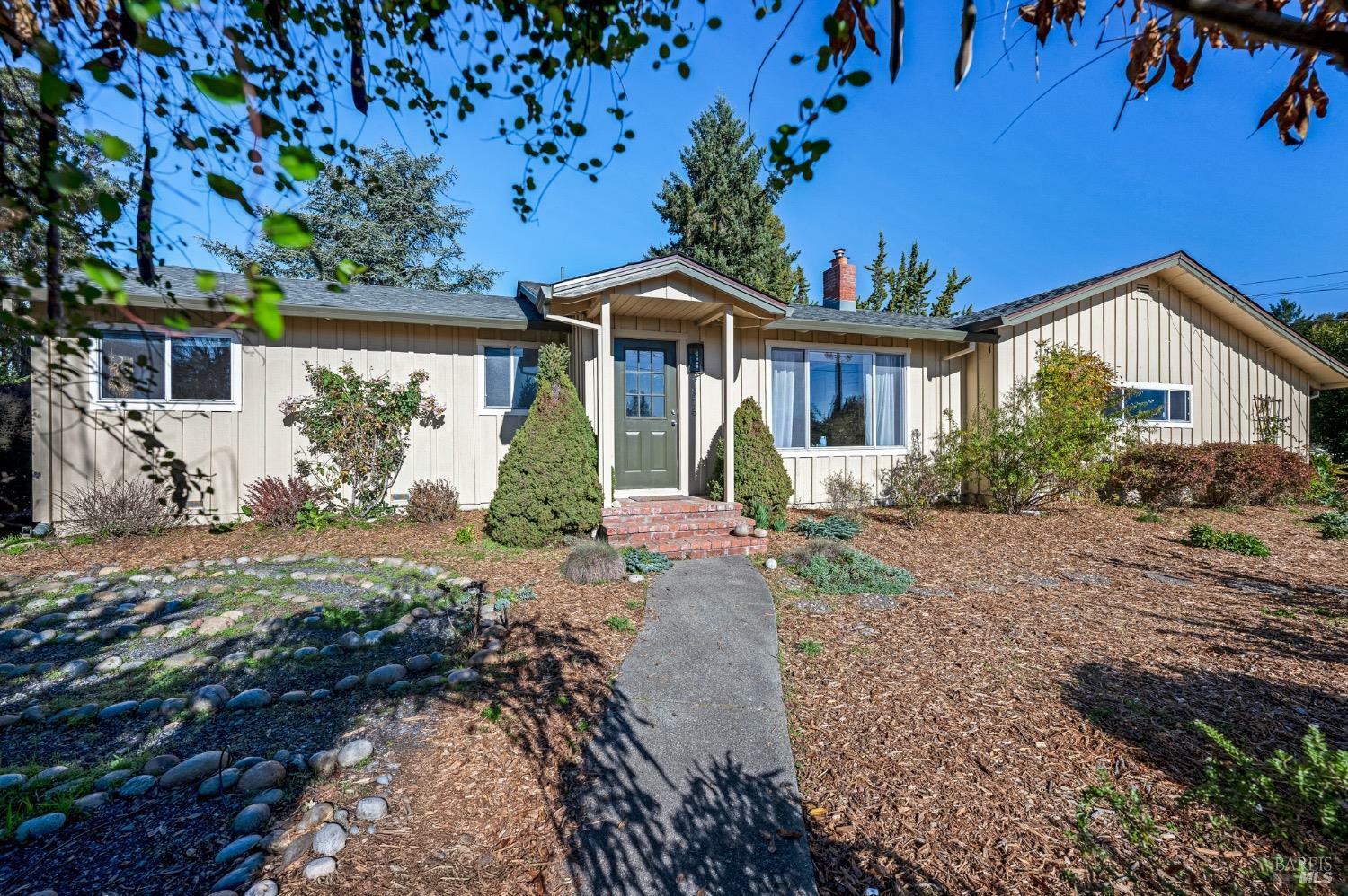 7816 Apple Blossom Lane  Sebastopol CA 95472 photo