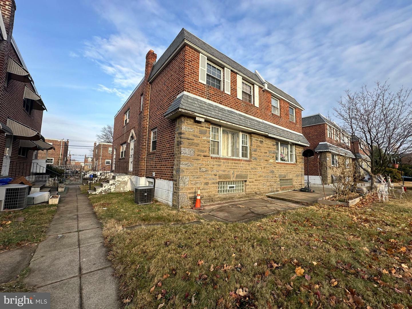 Property Photo:  2927 Cottman Avenue  PA 19149 