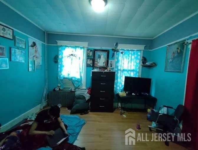 Property Photo:  53 Louis Street  NJ 08901 