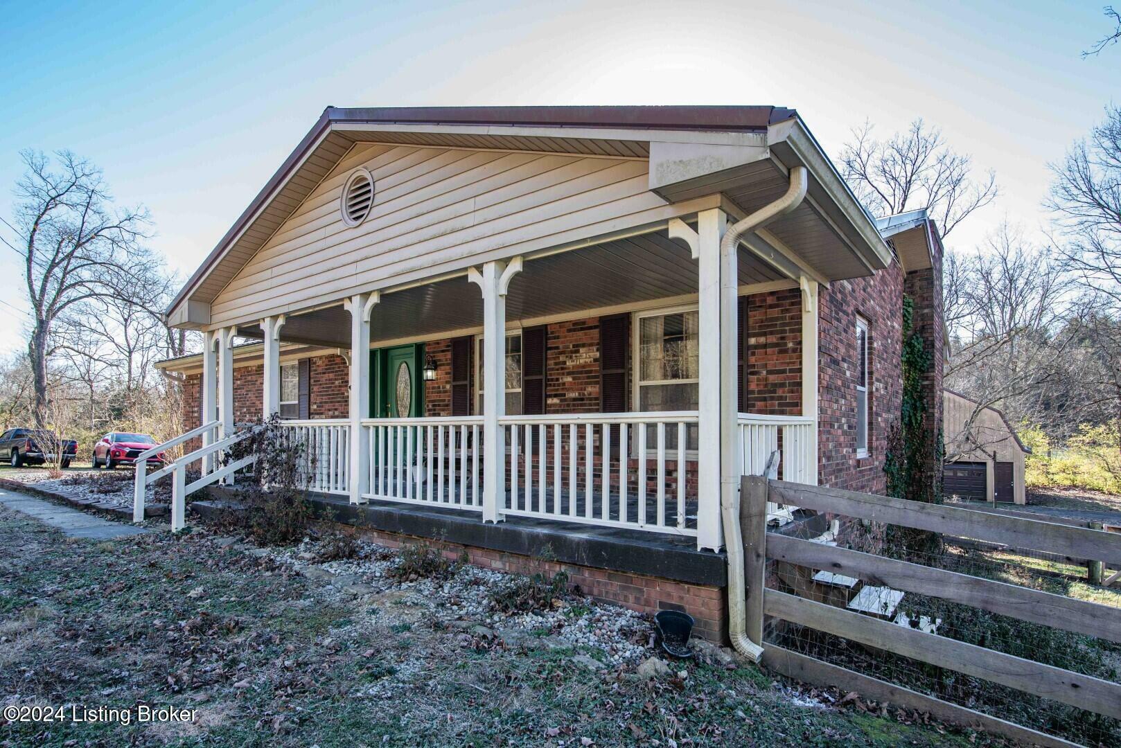 Property Photo:  10700 Back Run Rd Loui  KY 40299 