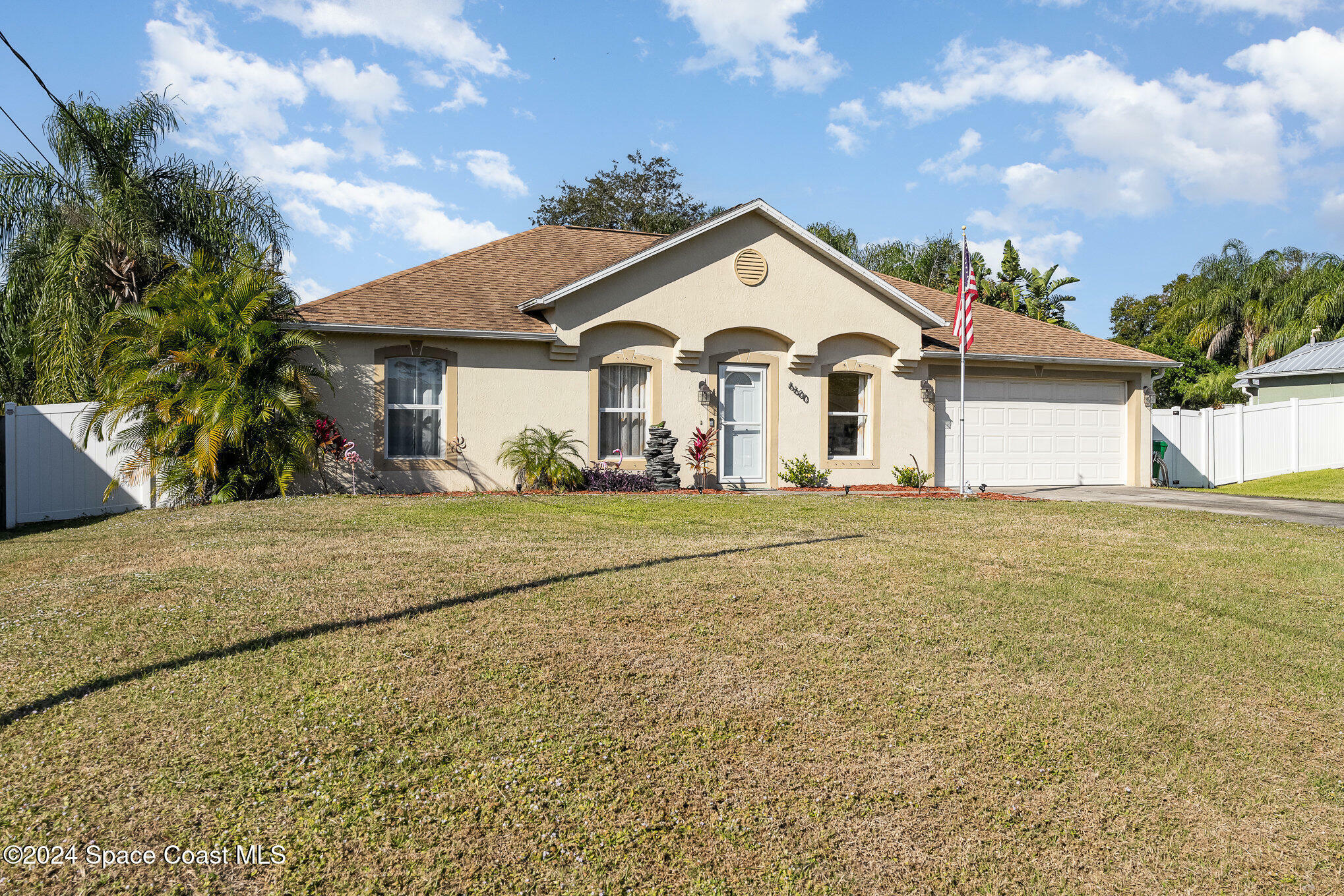 Property Photo:  6600 Bancroft Avenue  FL 32927 