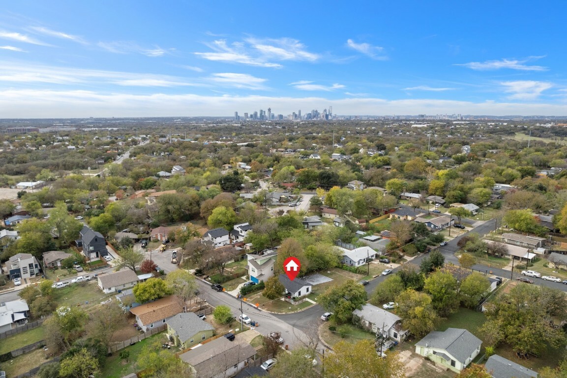 1718 Adina Street  Austin TX 78721 photo