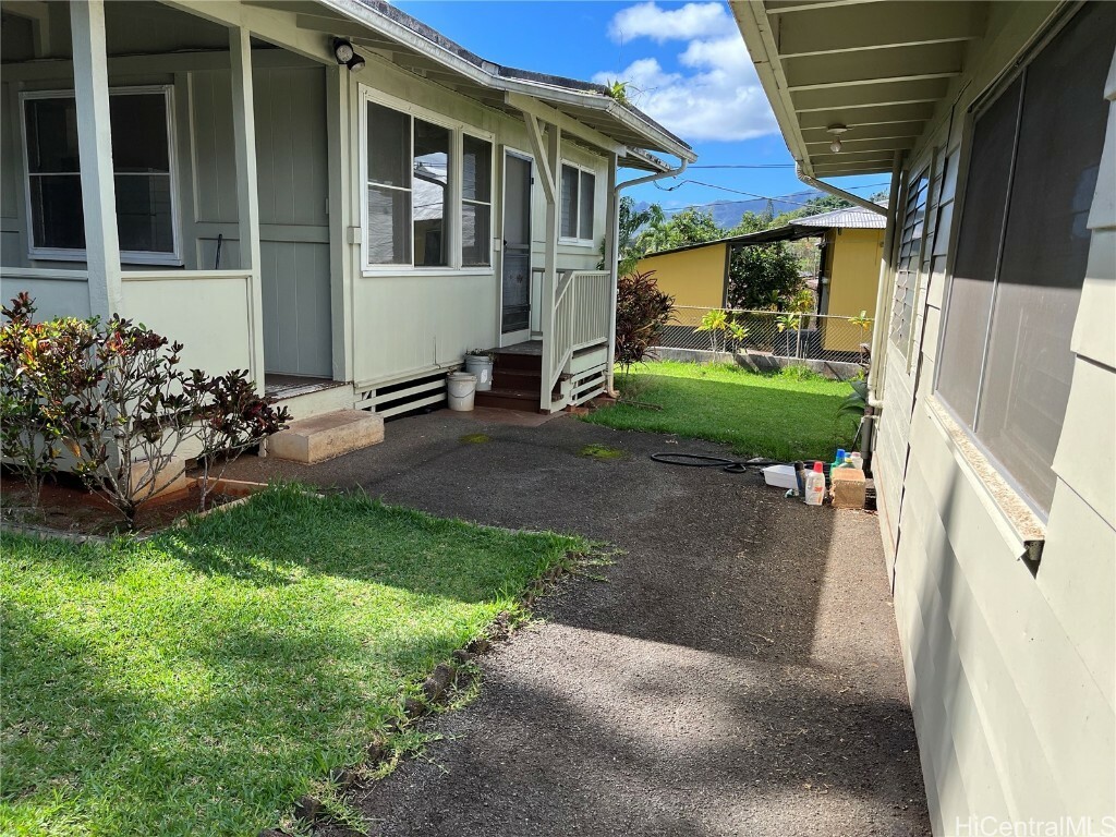 Property Photo:  95-197 Waimakua Drive  HI 96789 